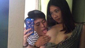 Isang Mirror Shot Bago Paulanan ng Bodyshot